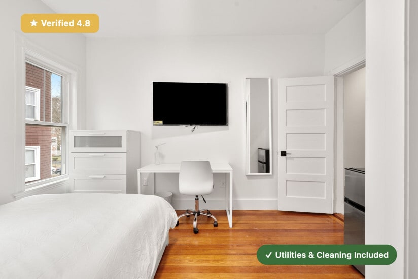 Building Photo - Furnished Bedroom with Private Ensuite Bath in Brighton!