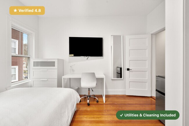 Building Photo - Furnished Bedroom with Private Ensuite Bath in Brighton!