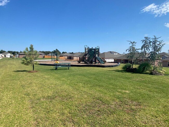 Building Photo - 12408 Bluford Ln