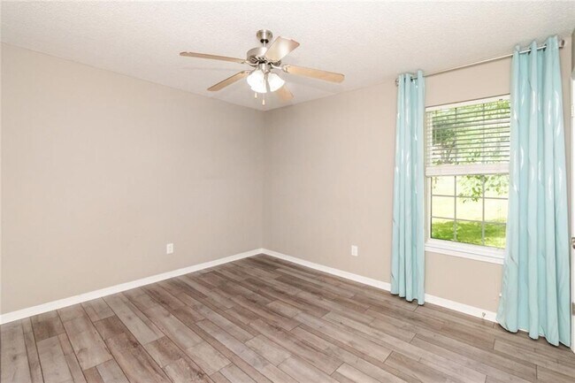 Building Photo - 7490 Quency Dr