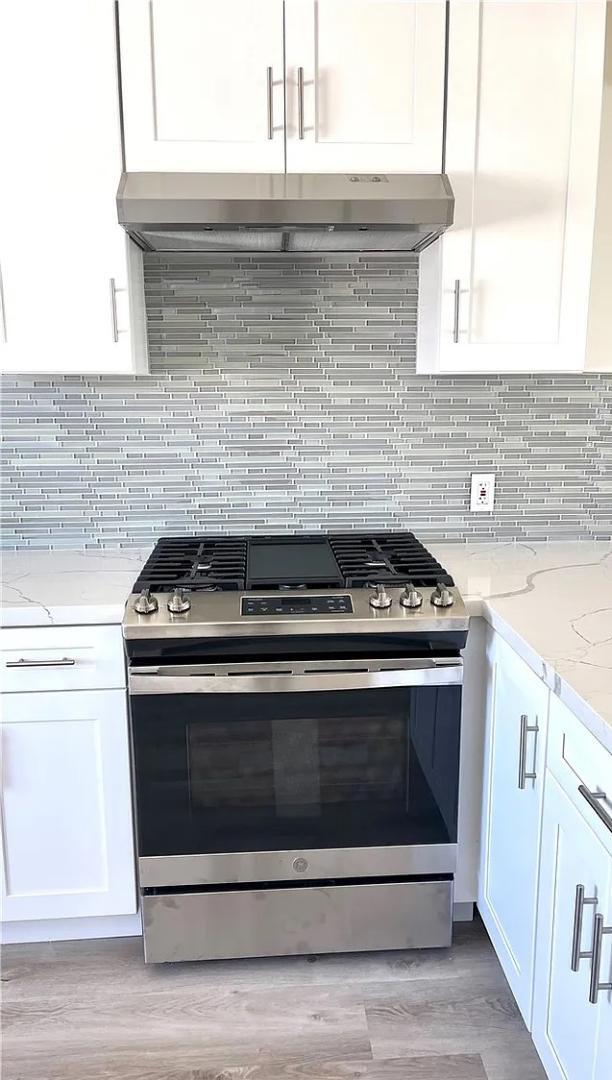 Building Photo - 8709 Lyndora St