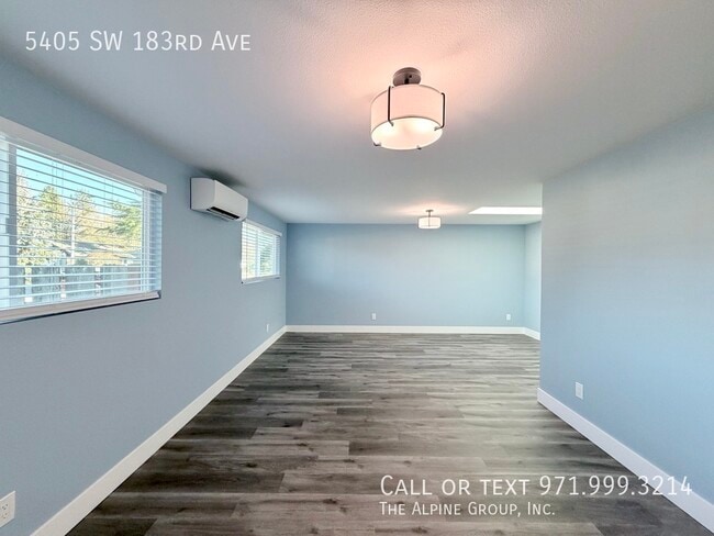 Building Photo - 5405 SW 183rd Ave