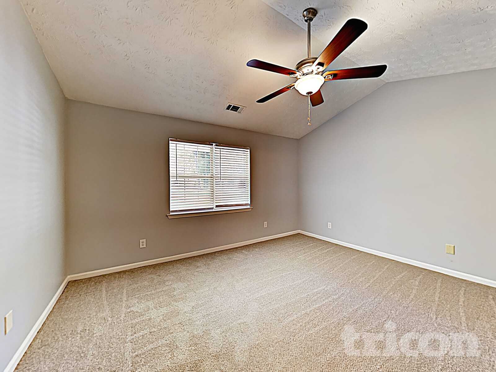 Building Photo - 99 Mallie Ct