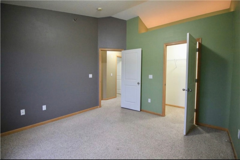 Building Photo - 2150 NE 18th St