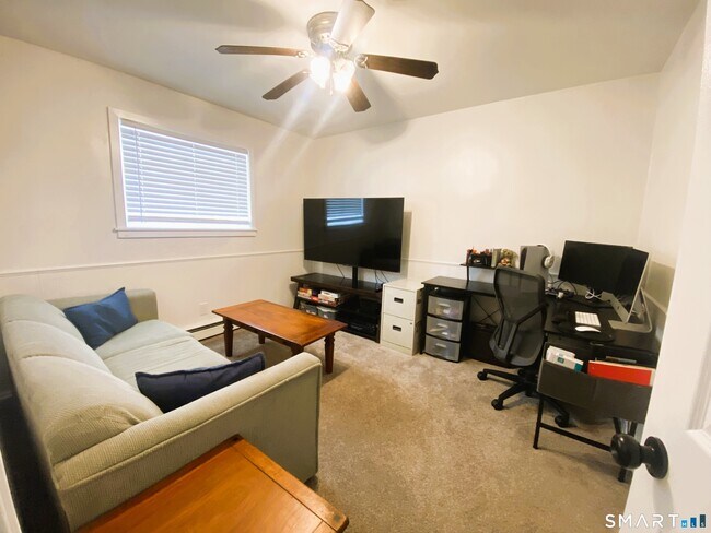 Building Photo - 18 Harry Brook Village