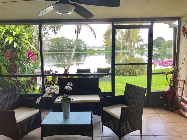 Building Photo - 9093 Pine Springs Dr