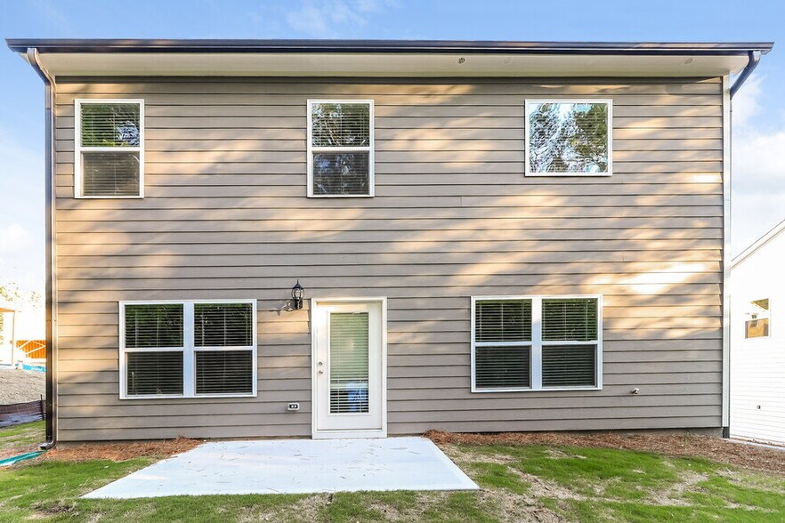 Building Photo - 221 N Fortune Way