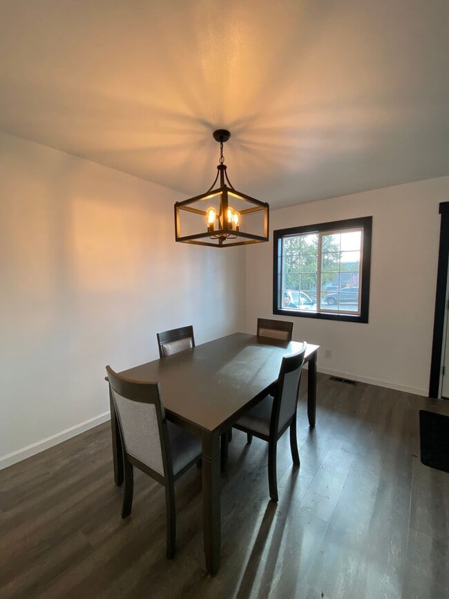 Building Photo - 1745 N Eldorado Ave