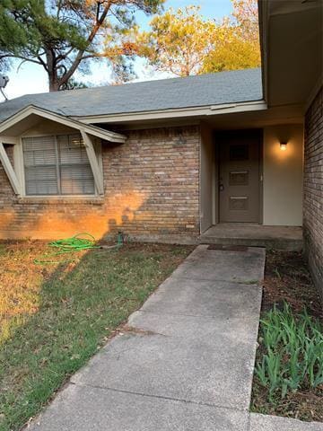 Building Photo - 5410 Kings Mnr Dr