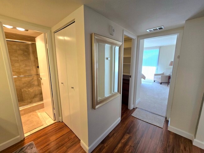 Building Photo - 3635 7th Ave