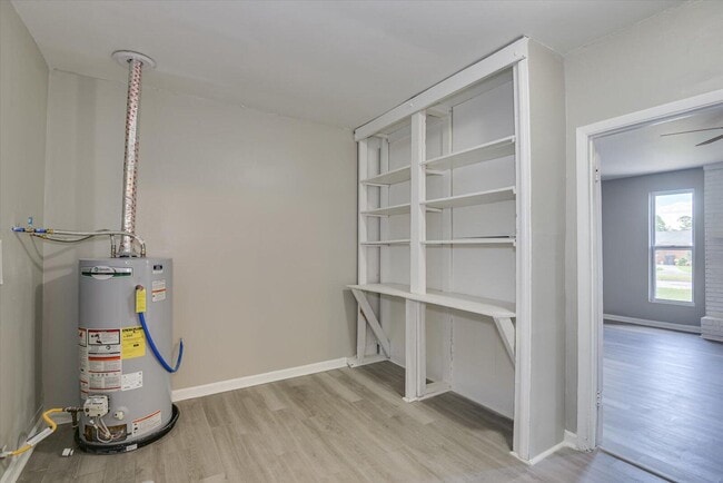 Building Photo - 3635 Spanish Trace Dr