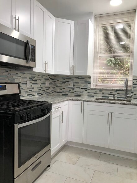 Stainless Steel appliances - 414 Undercliff Ave