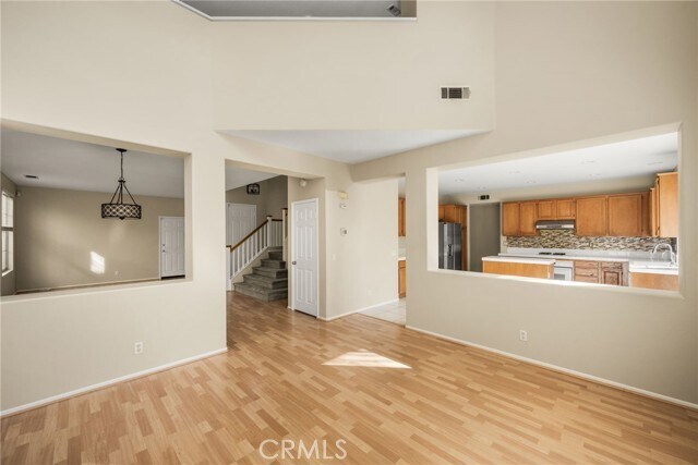 Building Photo - 11645 Maynard Ave