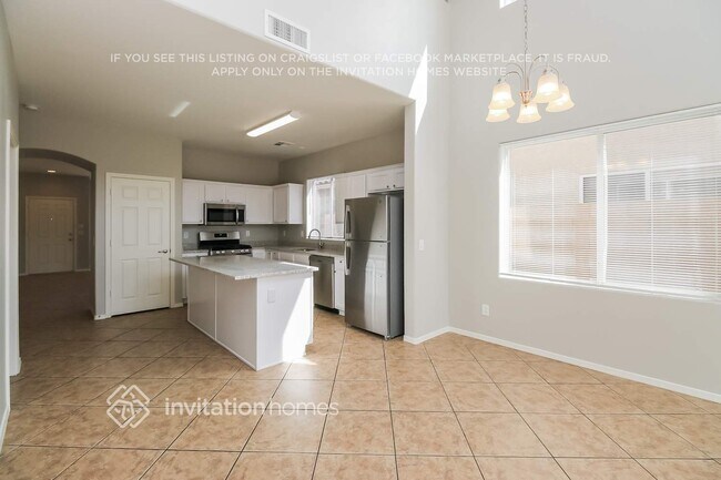 Building Photo - 2901 W Angel Way