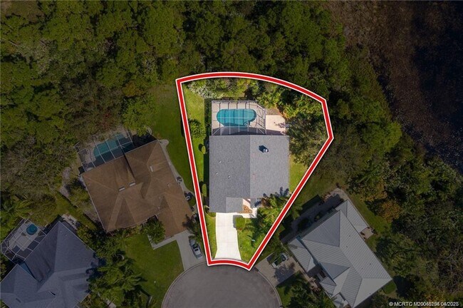 Building Photo - 376 NW Canna Way