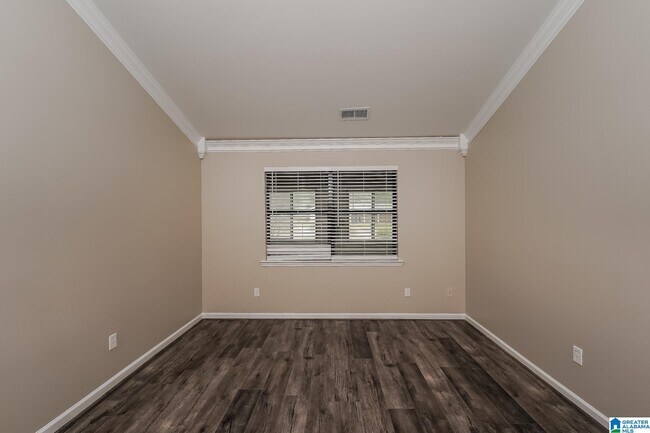 Building Photo - 2812 Lambert Cir