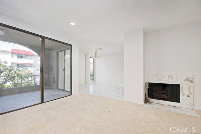 Building Photo - 5340 Yarmouth Ave