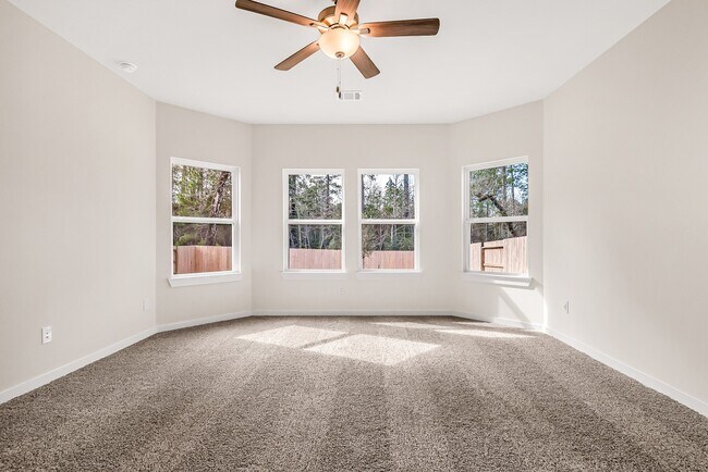Building Photo - 17925 Canopy Trce Ct