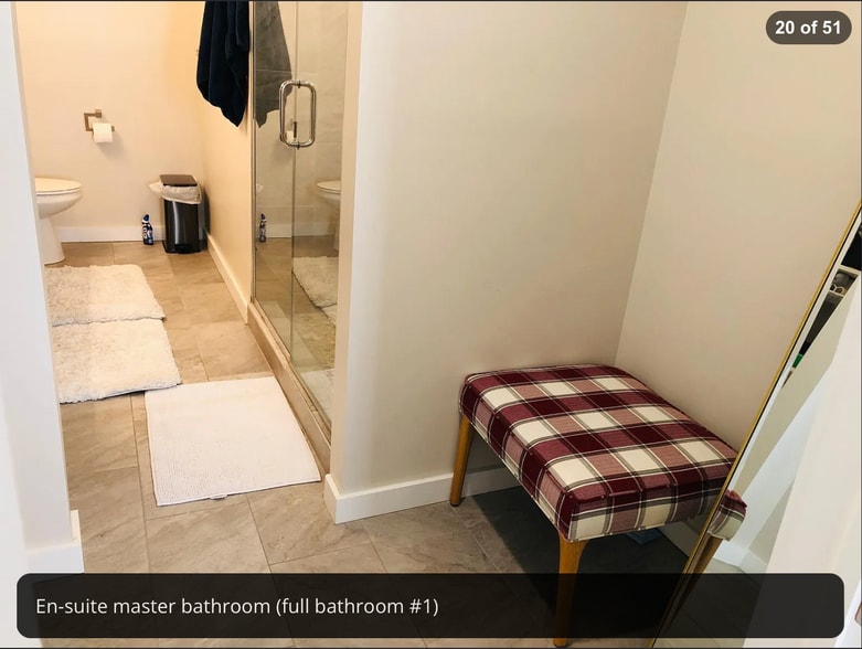 Master Bathroom - 2015 S Hutchinson St