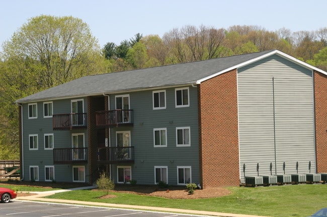 Building Photo - Northway