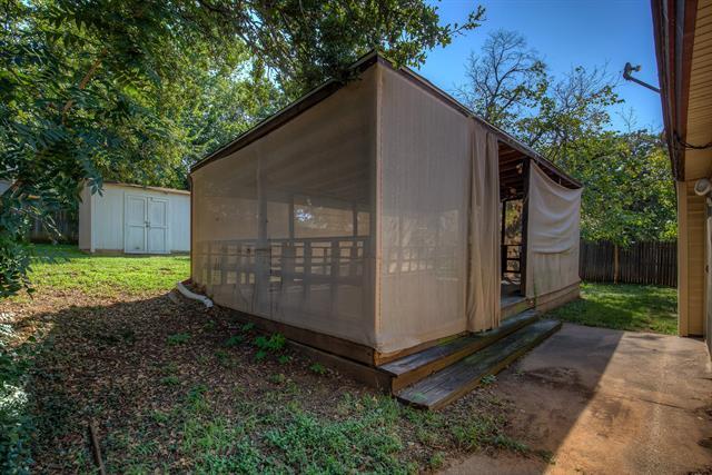 Building Photo - 6406 Springfield Dr