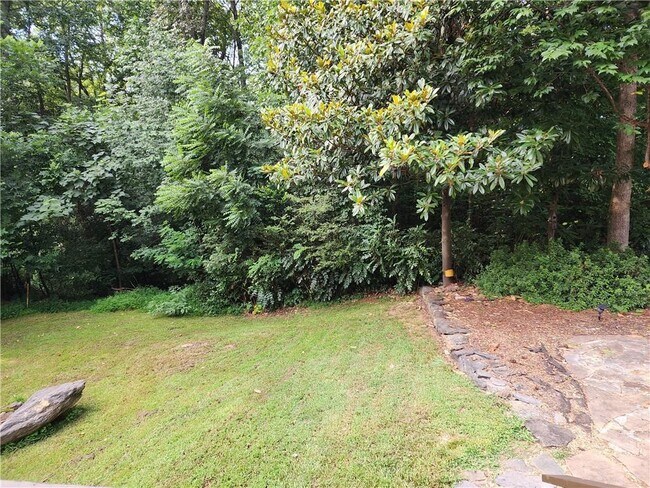 Building Photo - 3516 Hildon Cir