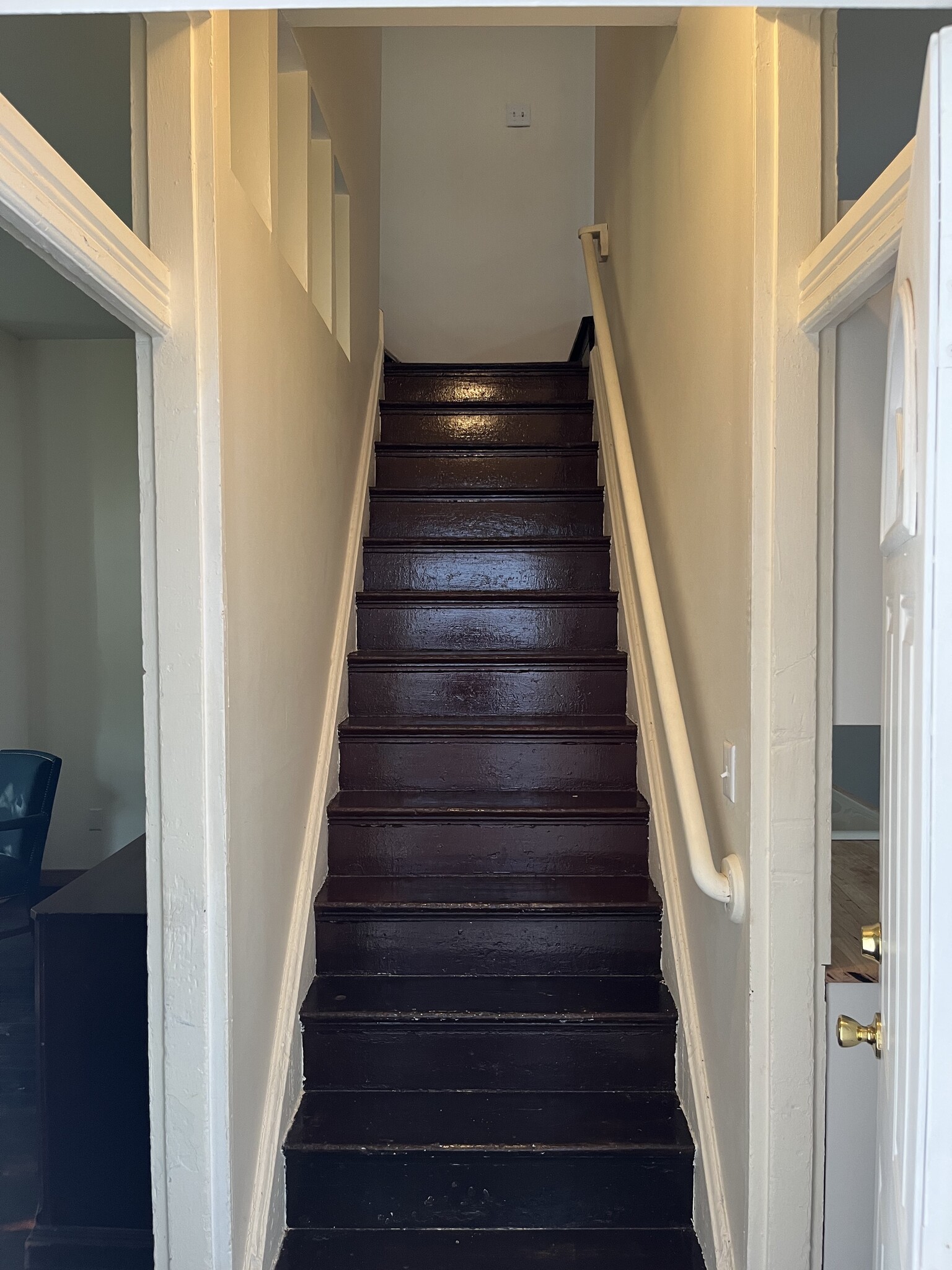 Building Photo - 2177 Sohn St