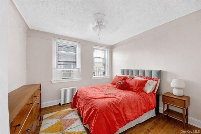 Building Photo - 7 Greenridge Ave