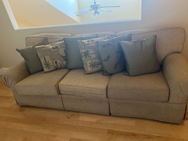 Building Photo - Luxury Condo in Natomas!