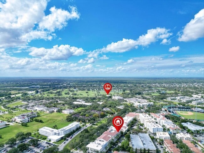 Building Photo - 1155 Main St