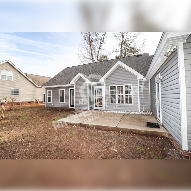 Building Photo - Single Family Home in Rocky Mount