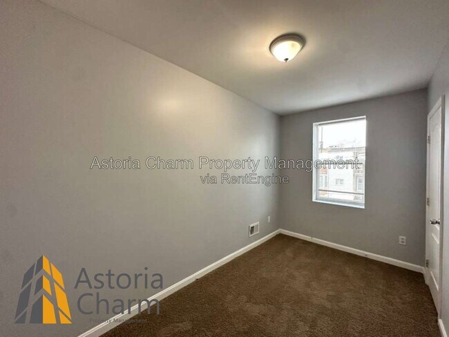 Building Photo - 614 Linnard St