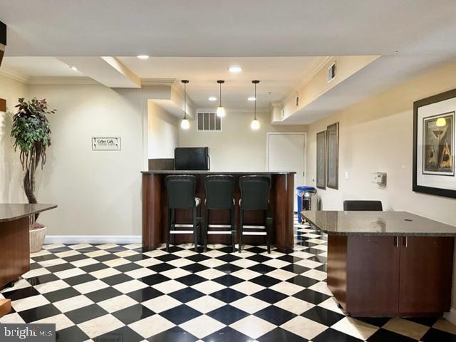 Building Photo - 501 Hungerford Dr