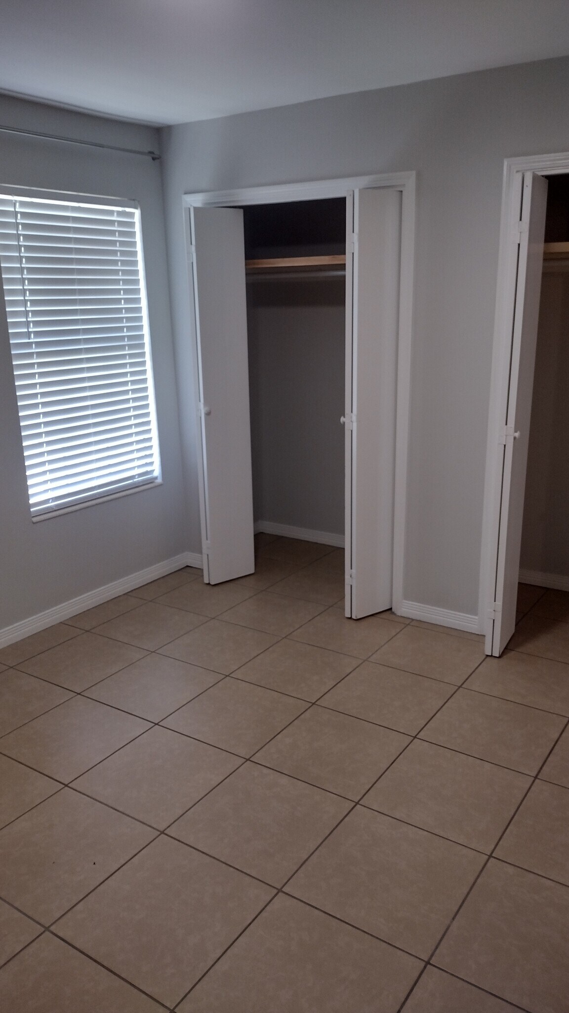 Building Photo - 2842 Villa Woods Cir