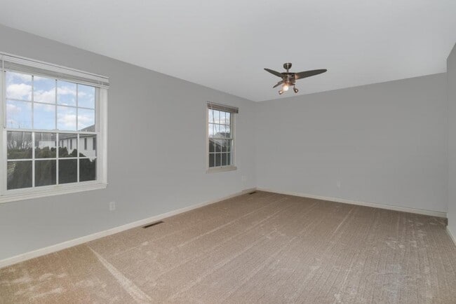 Building Photo - 57 Nottingham Dr