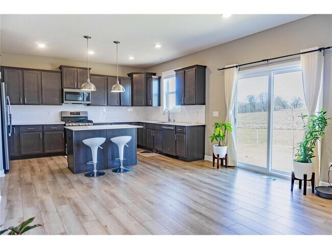 Building Photo - 1574 Edgebrook Ln