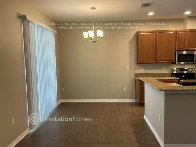 Building Photo - 141 Crawl Key Ct