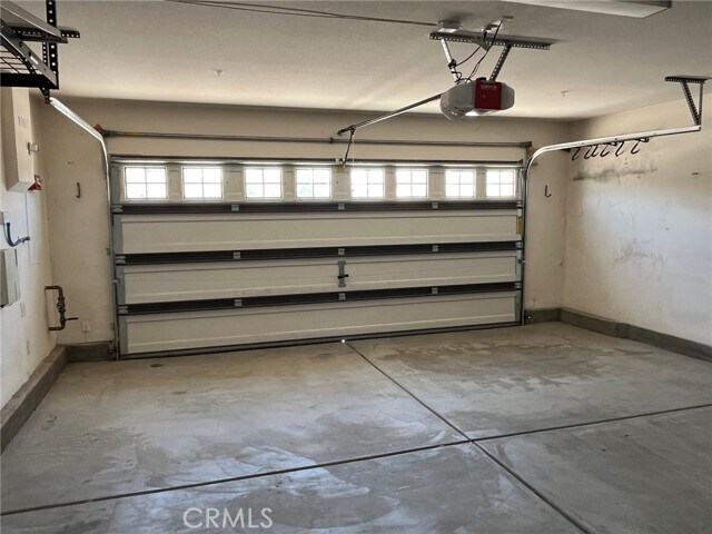 Building Photo - 160 Yosemite Ave