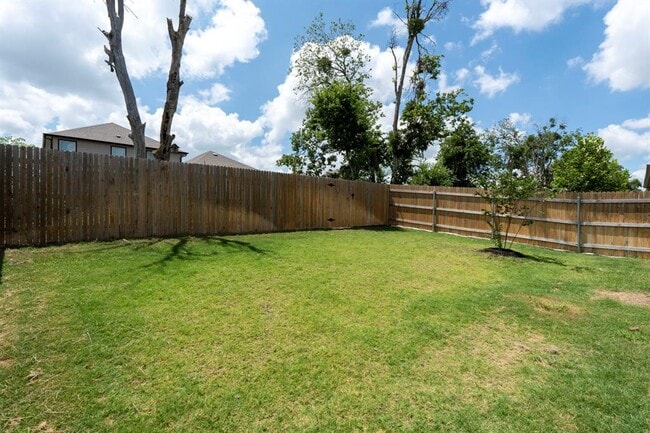 Building Photo - 376 Euclid Ln