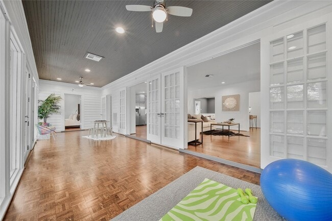 Building Photo - 2223 Dryden Rd