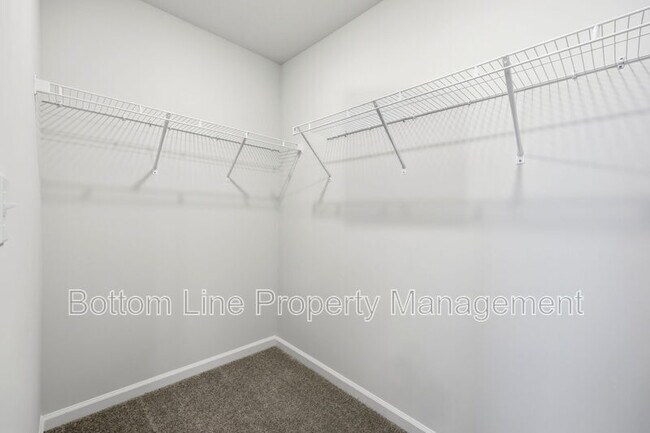 Building Photo - 2495 Tonoloway Dr