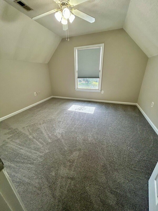 Building Photo - 2132 Brandywine Dr