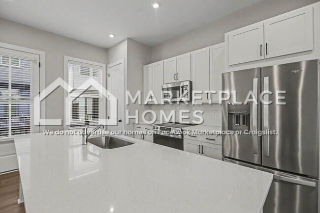 Building Photo - 1374 Cozy Cir SE