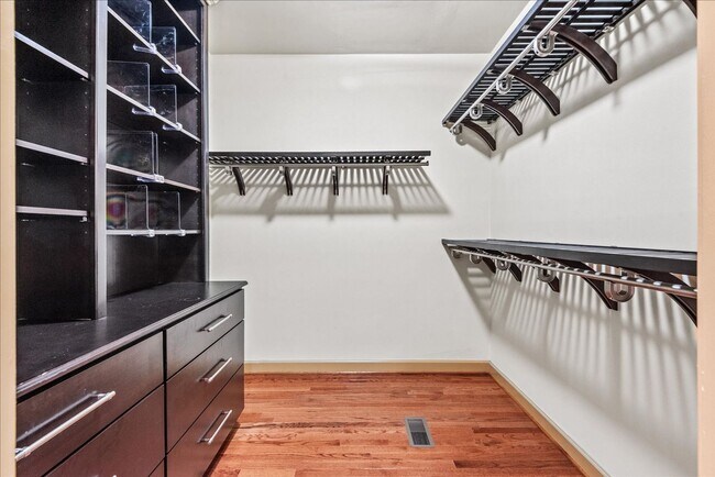 Building Photo - **Charming 3-Bedroom Rambler on 3 Acres in Scenic Stafford** NO HOA