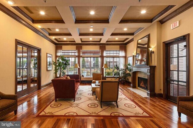 Building Photo - 12954 Centre Park Cir