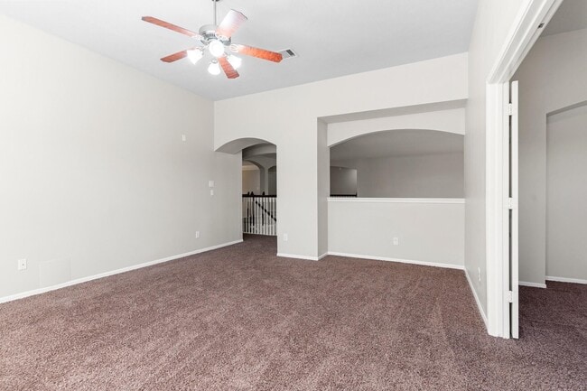 Building Photo - 3531 Shoreview Ln