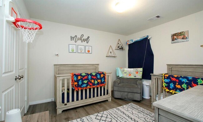Building Photo - 20202 Creekdale Bend Dr