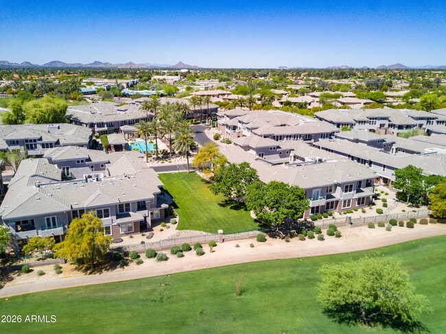 Building Photo - 15221 N Clubgate Dr