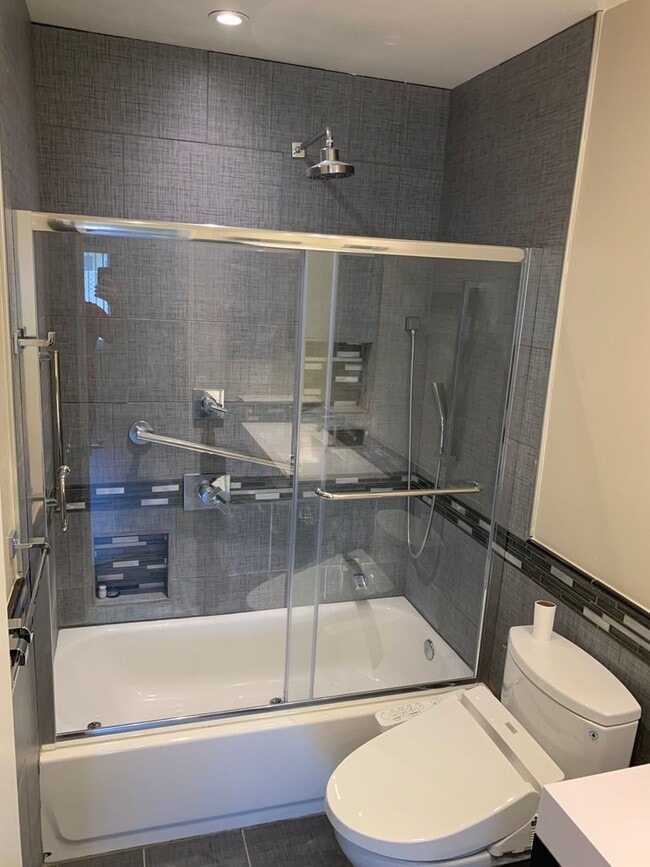 Building Photo - An Updated Leisure Village Home now available