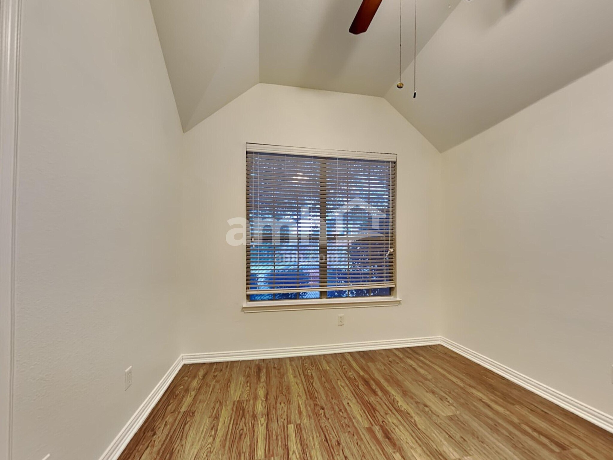 Building Photo - 223 Dancing Light Ln